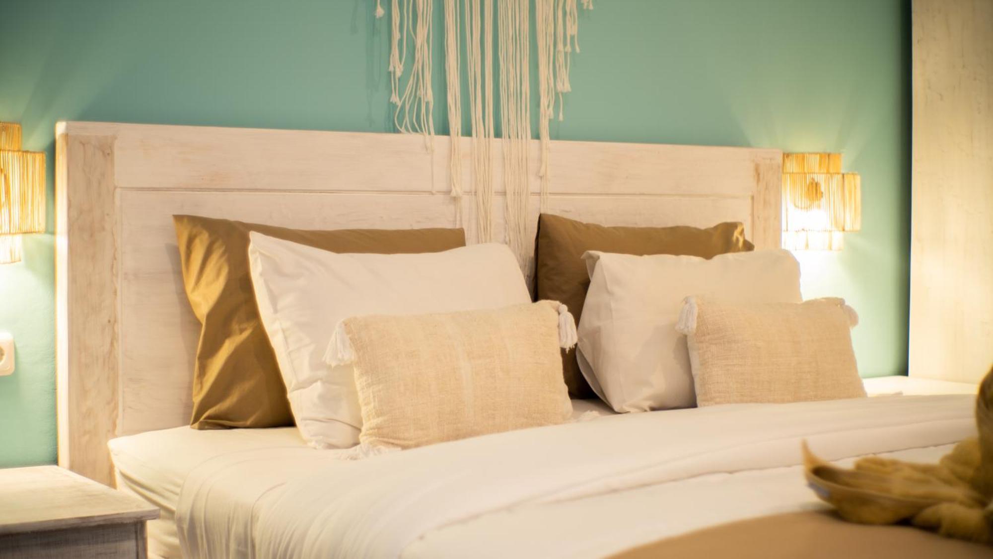The White Bay Lombok Apartment Kuta  ภายนอก รูปภาพ
