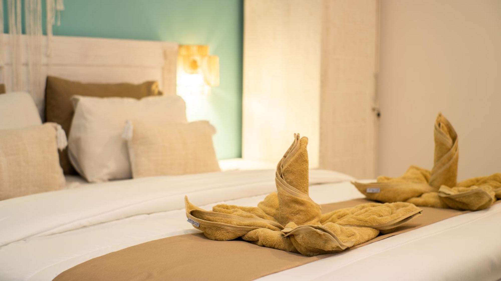 The White Bay Lombok Apartment Kuta  ภายนอก รูปภาพ
