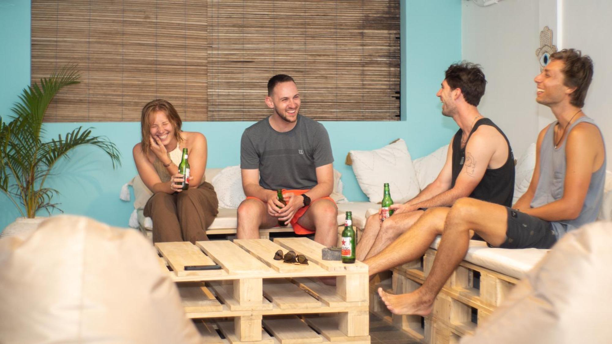 The White Bay Lombok Apartment Kuta  ภายนอก รูปภาพ